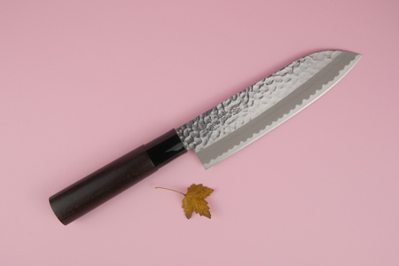 Nóż Sekiryu KATEI HAMMERED Santoku 165 mm [SRH100]