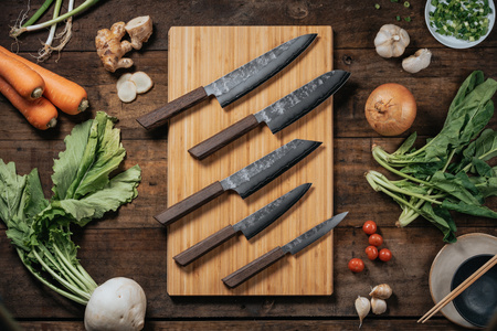 Nóż kuchenny Suncraft SENZO RETRO Small Santoku 143 mm [GS-02]